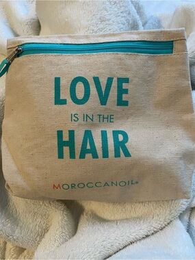 Moroccanoil Natural Canvas Cosmetic Bag with Teal Print